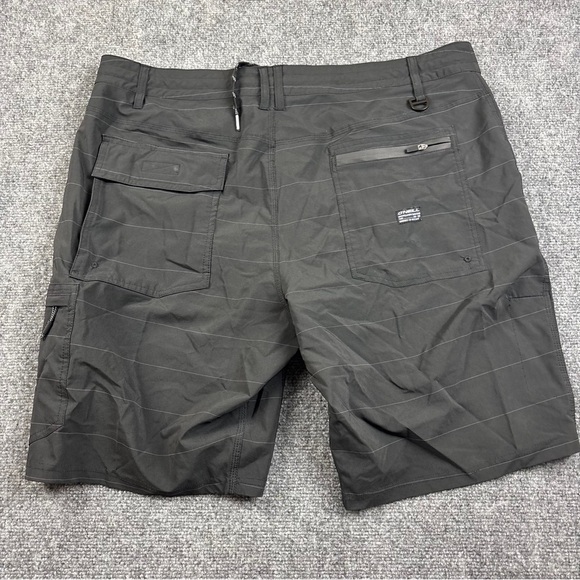 O’NEILL Mens Black thin stripe Crossover Hybrid Swim Shorts size: 38 - Picture 2 of 9